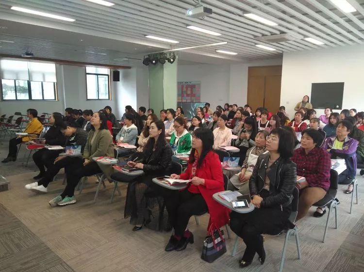 情系民企女職工，健康課堂暖人心——江東婦聯開展“健康課堂進企業”活動側記